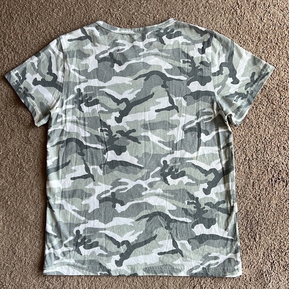 Marc Jacobs Camo Graphic Sparkle Print Crew Neck Tee - Picture 3 of 7